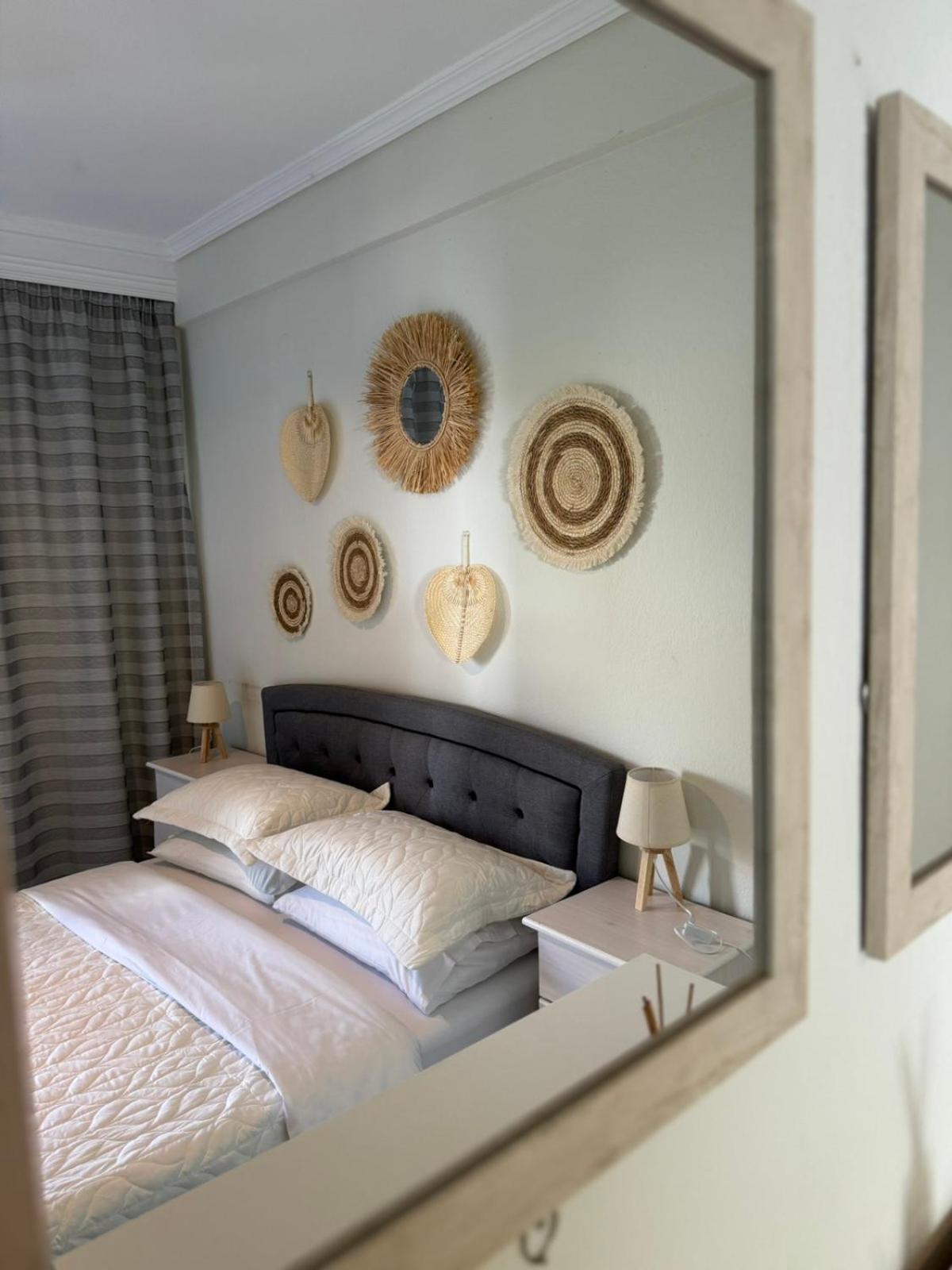 Grandma Mary'S Apartment Nea Playia Bagian luar foto
