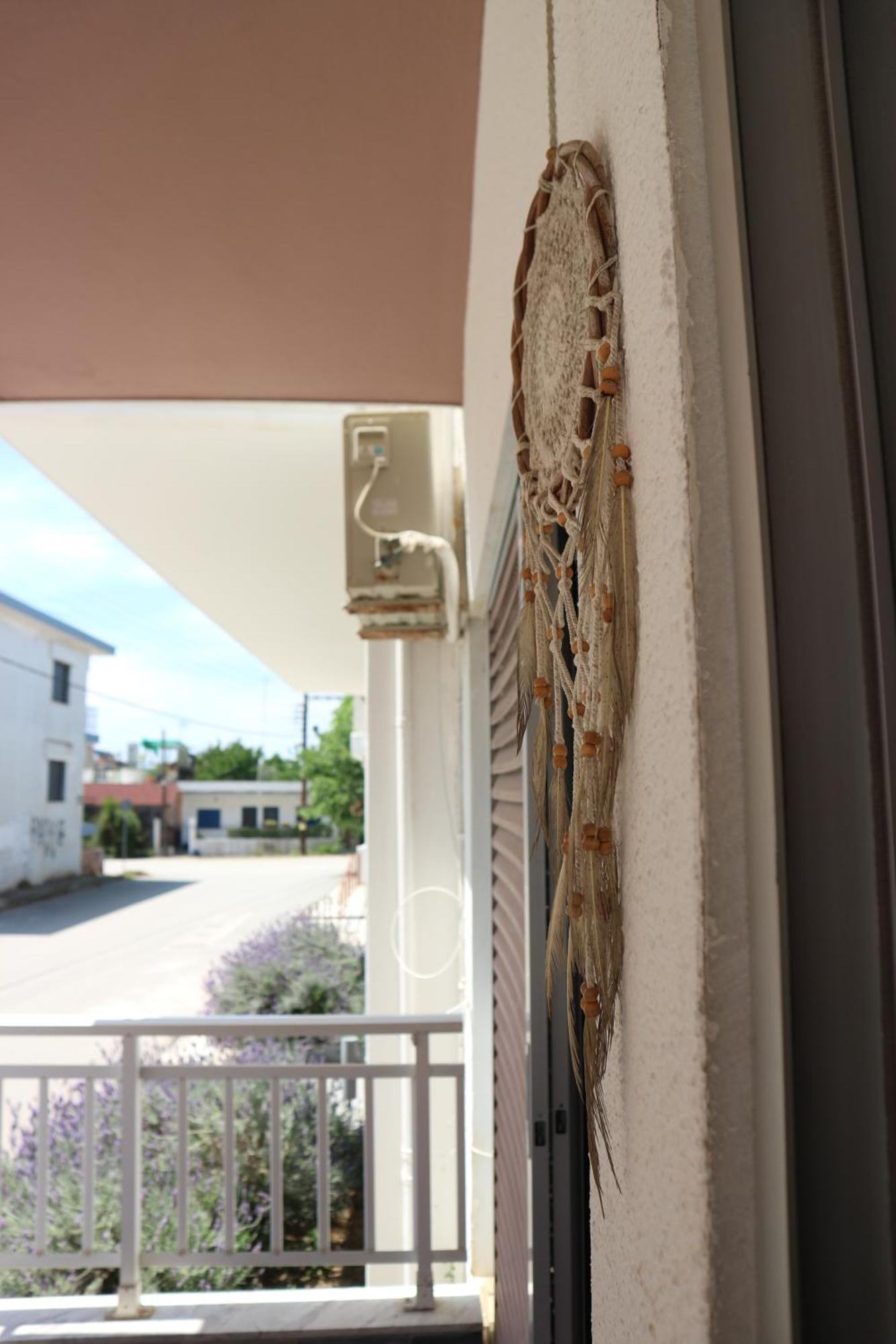 Grandma Mary'S Apartment Nea Playia Bagian luar foto